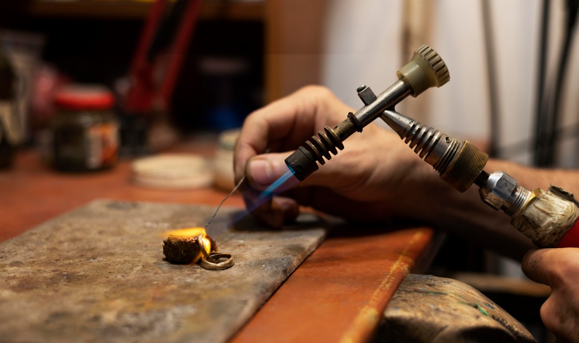 jewelry studio