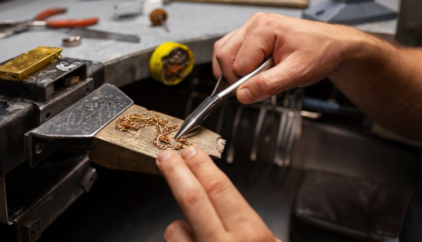 jewelry class