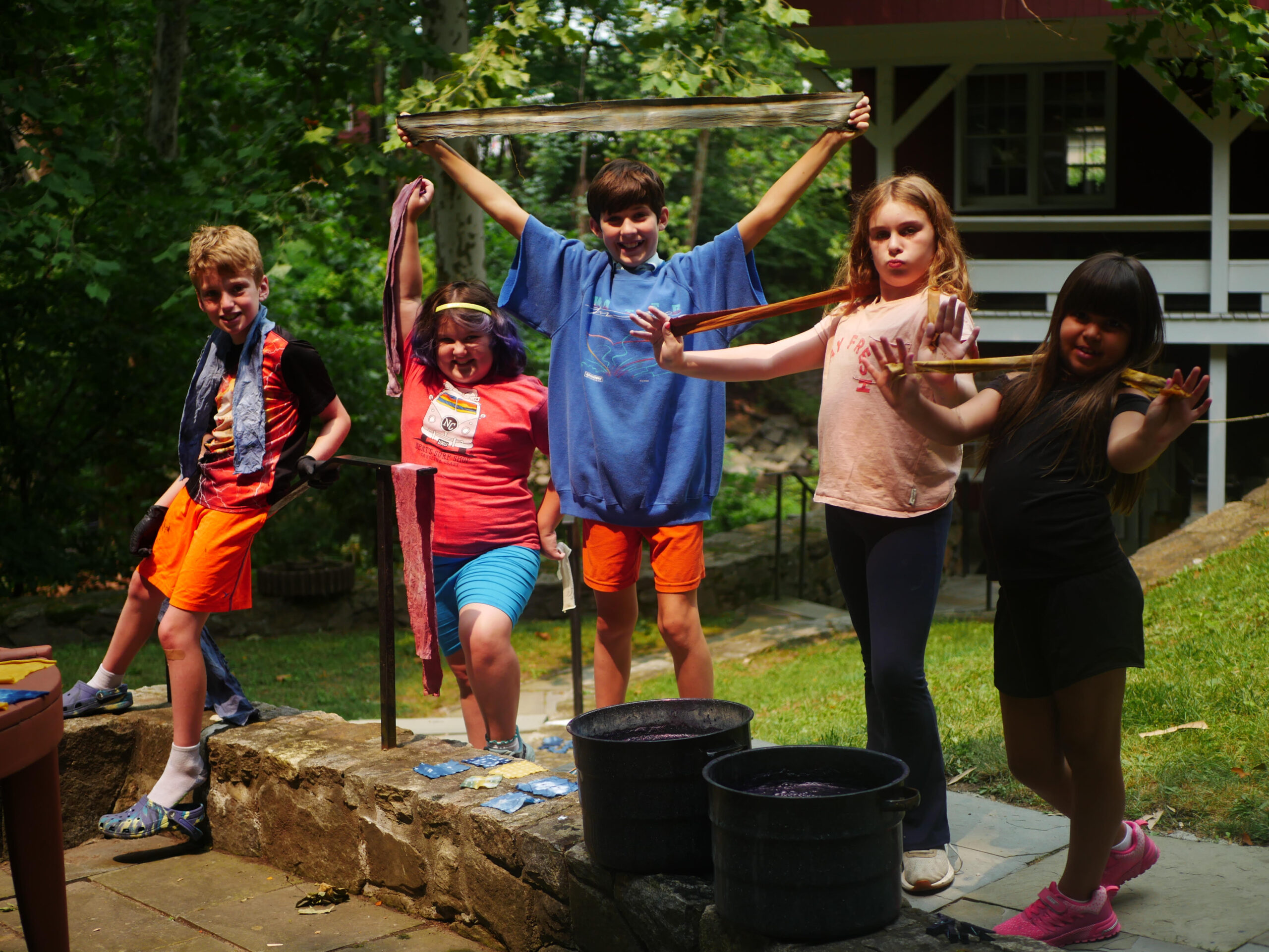 kids at summer youth at brookfield craft